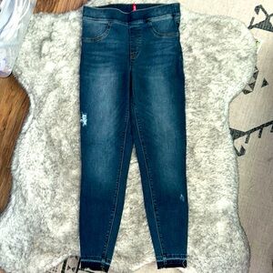 NWOT. Woman’s Spanx by Sara Blakely skinny jeans. Size M.